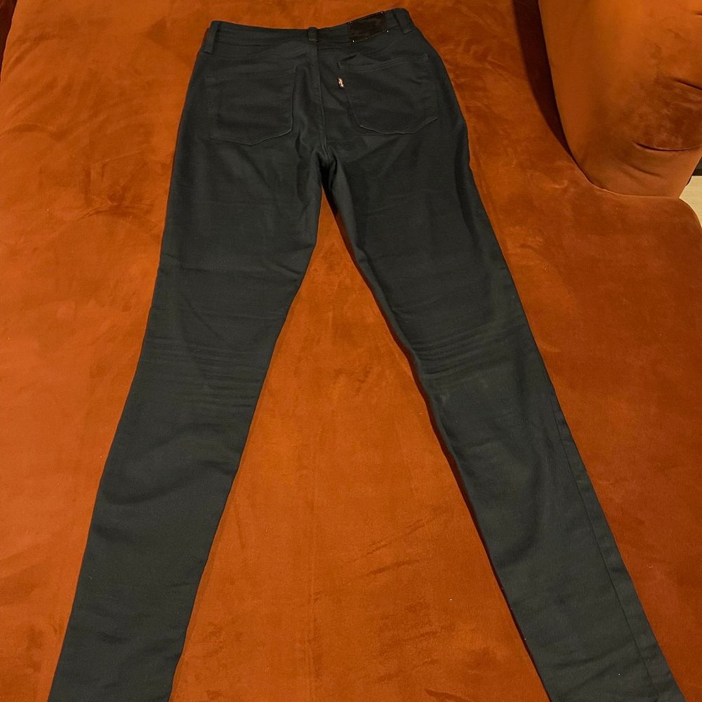 Levis 721 High Rise Skinny Women's Jeans Black